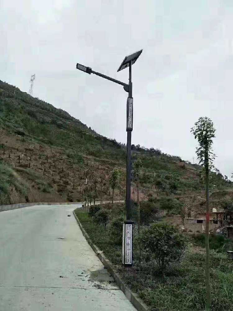 波密县仿古太阳能路灯